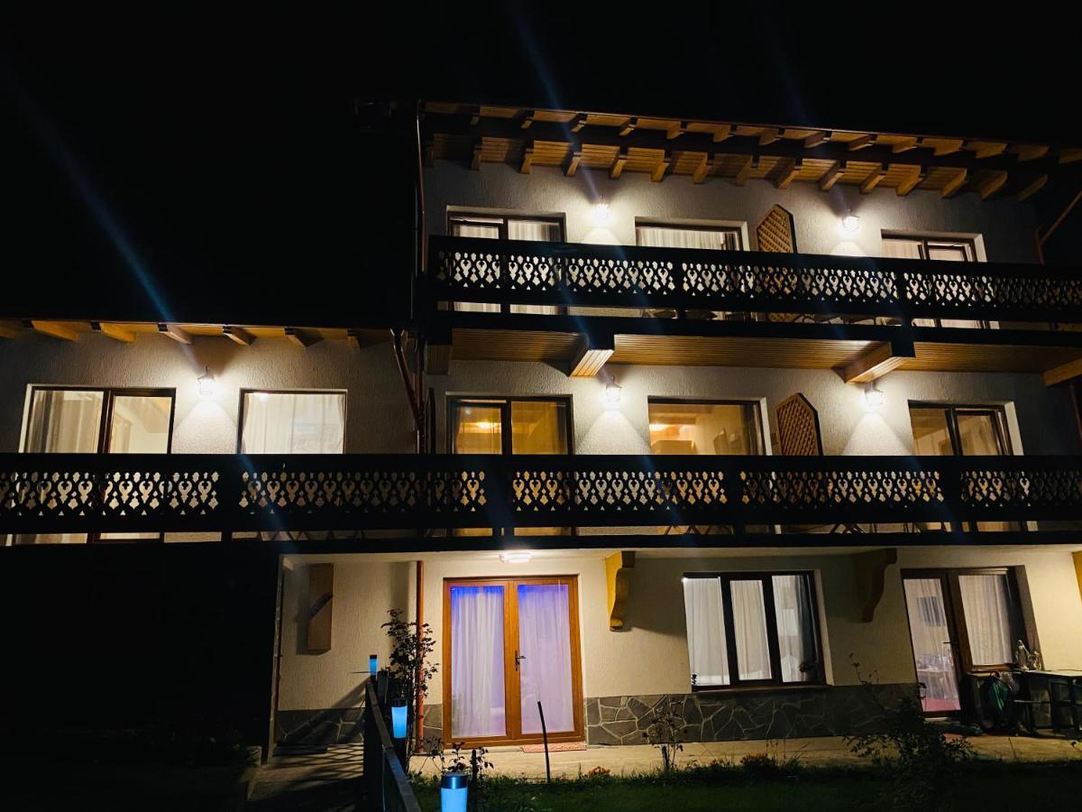 Casa Belcin Spa&Retreat Buşteni Eksteriør bilde