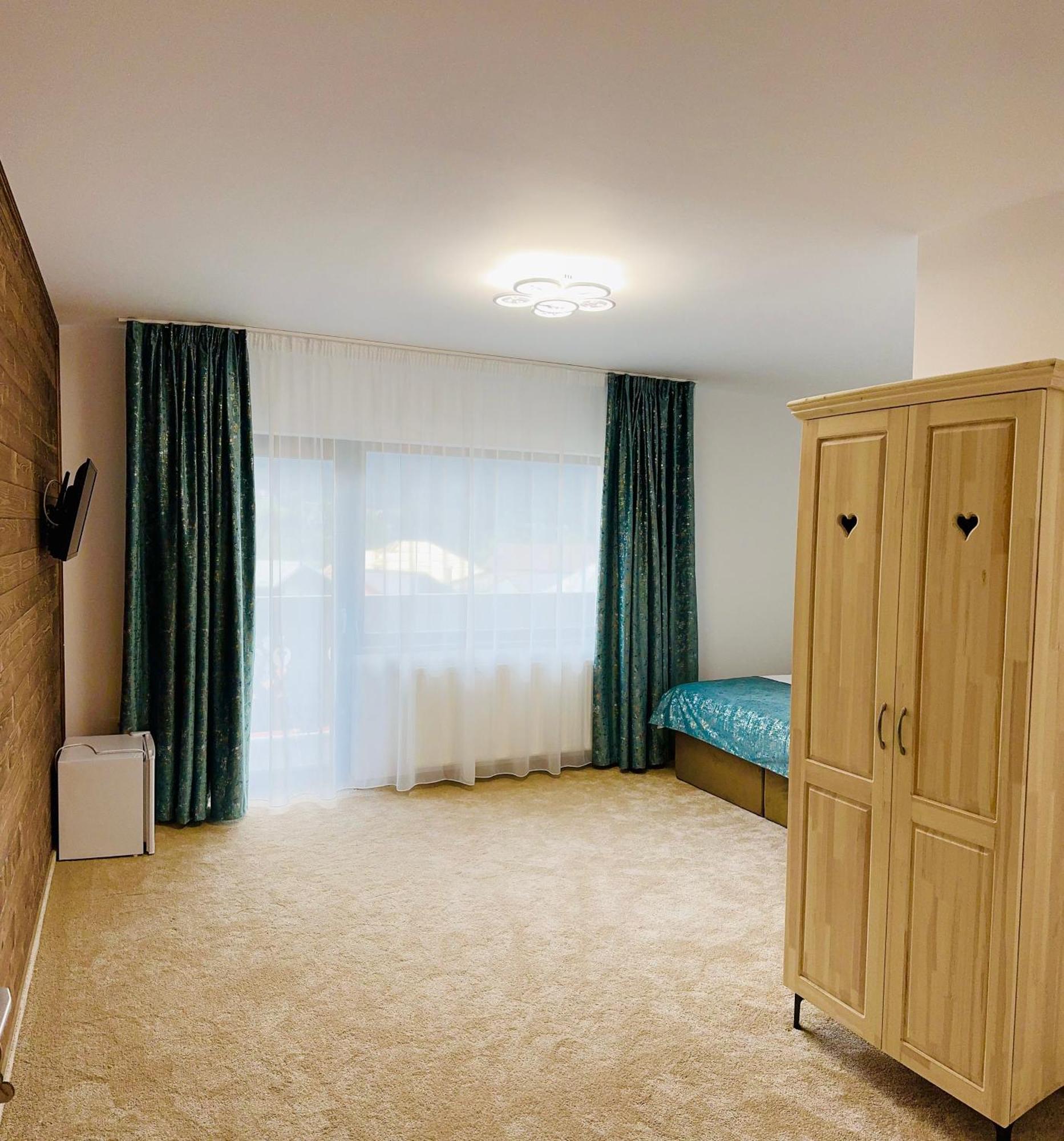 Casa Belcin Spa&Retreat Buşteni Eksteriør bilde