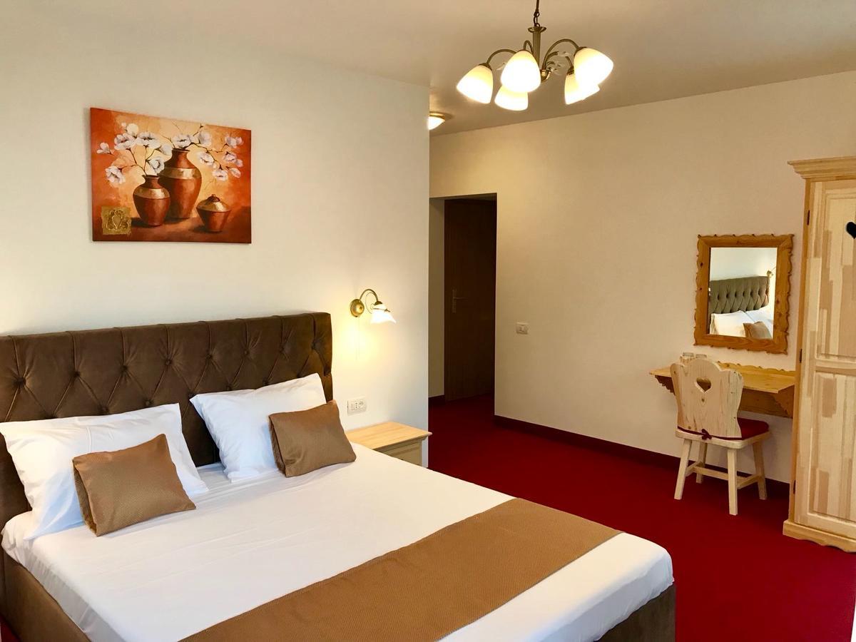 Casa Belcin Spa&Retreat Buşteni Eksteriør bilde