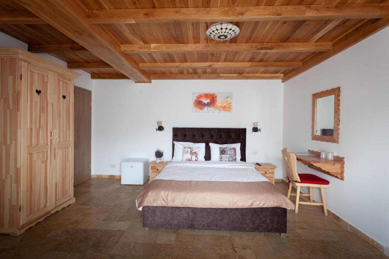 Casa Belcin Spa&Retreat Buşteni Eksteriør bilde
